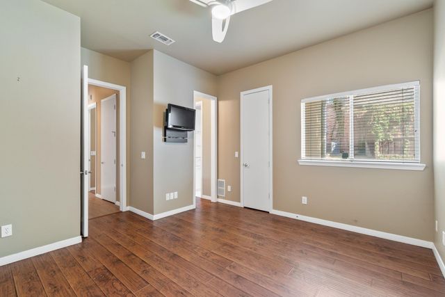 6020 Parksedge Lane, Dallas, TX 75252