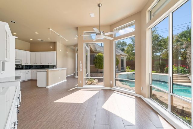 6020 Parksedge Lane, Dallas, TX 75252