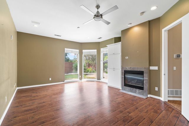 6020 Parksedge Lane, Dallas, TX 75252
