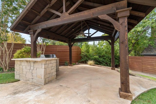 6020 Parksedge Lane, Dallas, TX 75252