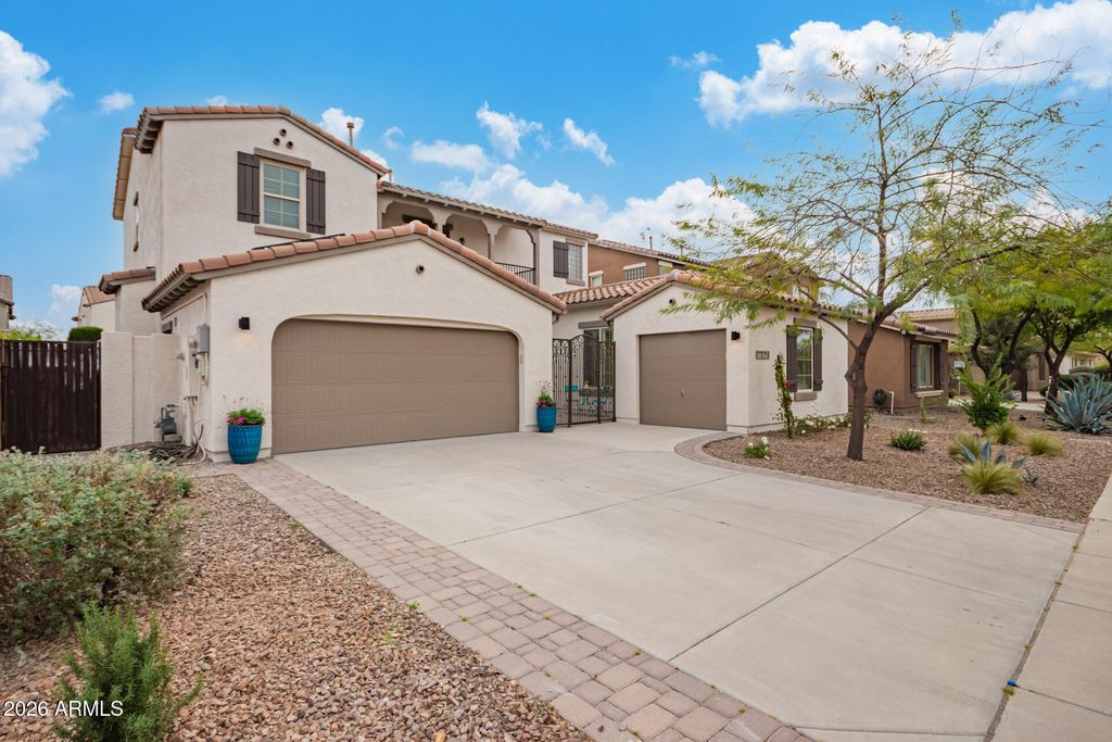 17975 W AGAVE Road, Goodyear, AZ 85338