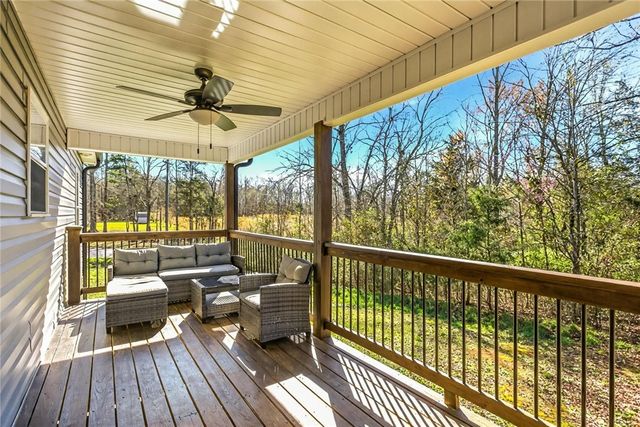 745 Dave Nix Road, Seneca, SC 29678