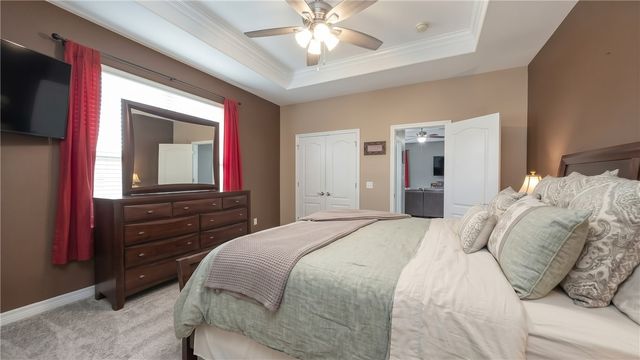 671 Reisling Street, Centerton, AR 72719