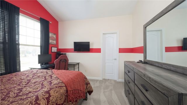 671 Reisling Street, Centerton, AR 72719