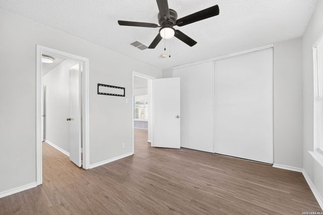 5718 SUN CANYON DR, San Antonio, TX 78244