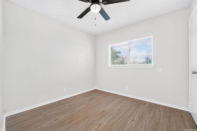 5718 SUN CANYON DR, San Antonio, TX 78244