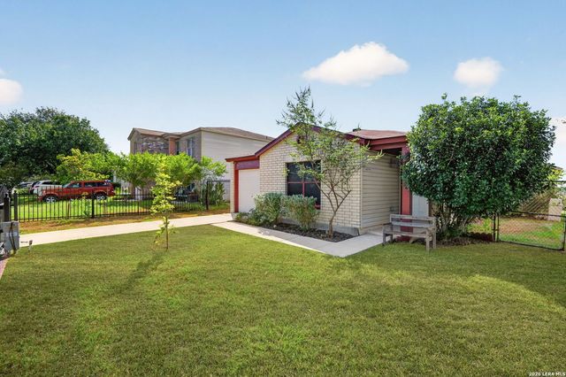 5718 SUN CANYON DR, San Antonio, TX 78244