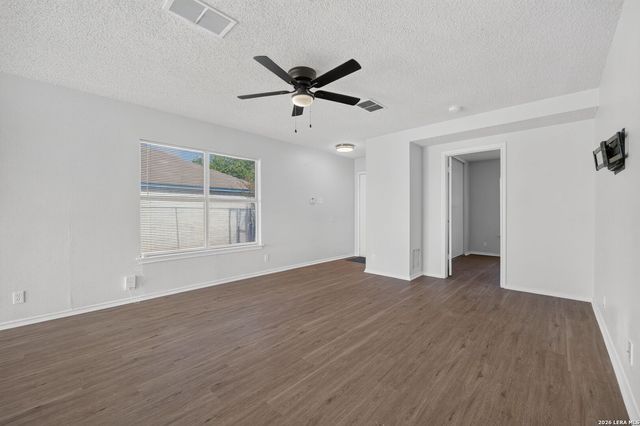 5718 SUN CANYON DR, San Antonio, TX 78244