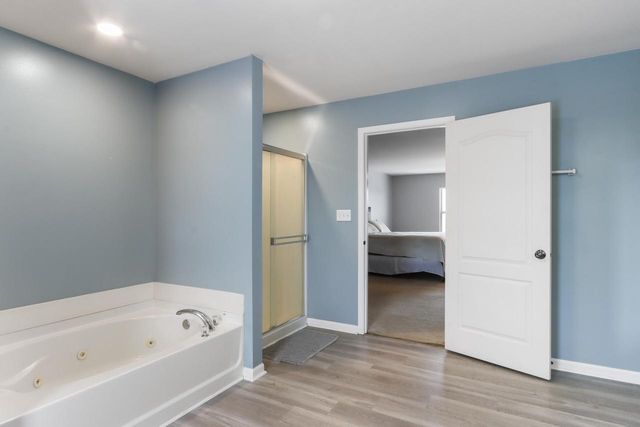 920 N Hearthstone STREET, Elkhorn, WI 53121