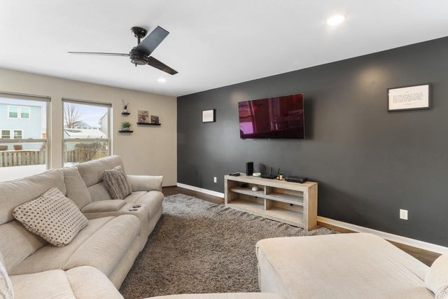 920 N Hearthstone STREET, Elkhorn, WI 53121