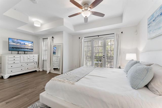 1035 W Heritage Club Circle, Delray Beach, FL 33483