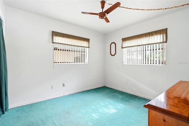 427 1ST AVENUE NE, Largo, FL 33770