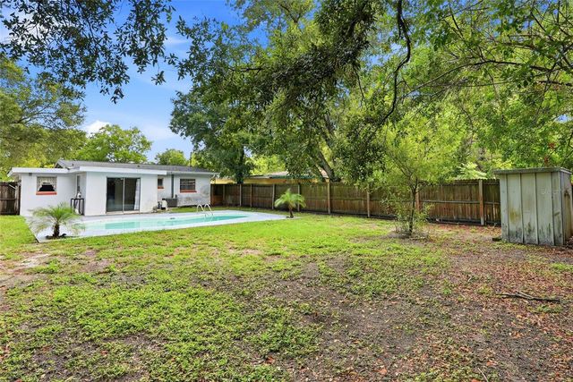 427 1ST AVENUE NE, Largo, FL 33770