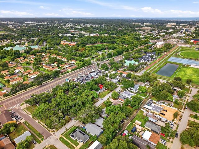 427 1ST AVENUE NE, Largo, FL 33770