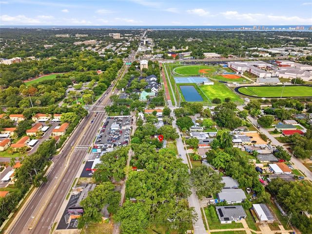 427 1ST AVENUE NE, Largo, FL 33770