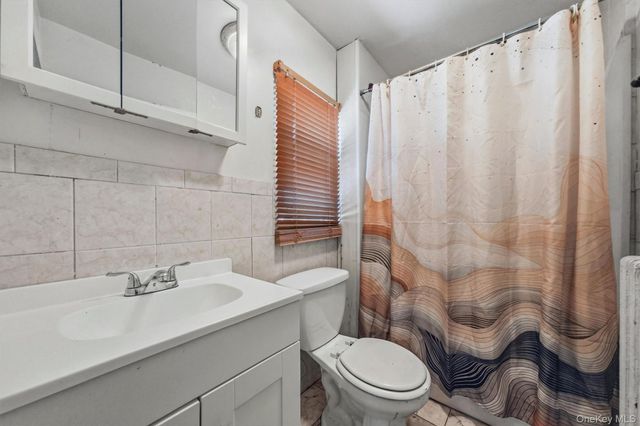 10 Dutchess Avenue, Wappingers Falls, NY 12590