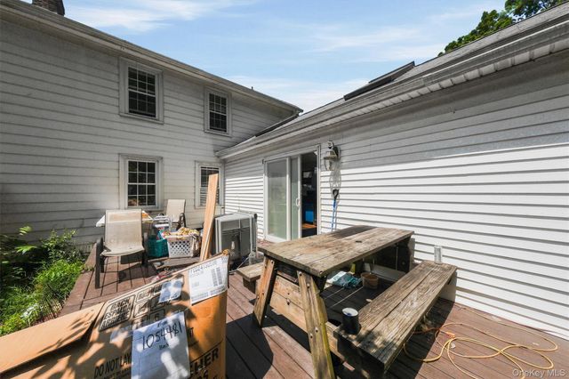 10 Dutchess Avenue, Wappingers Falls, NY 12590