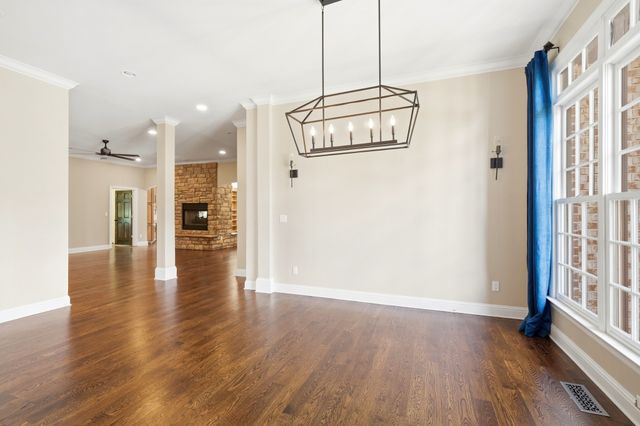 909 Gold Hill Ct, Franklin, TN 37069