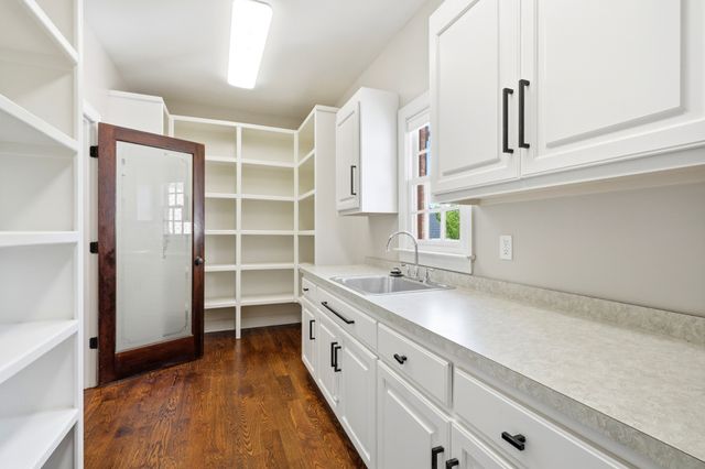 909 Gold Hill Ct, Franklin, TN 37069