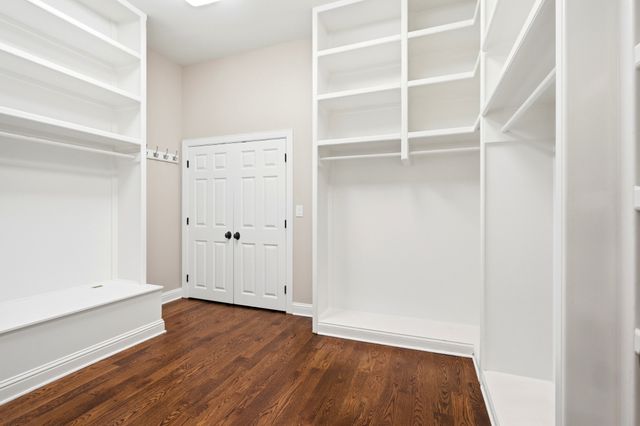 909 Gold Hill Ct, Franklin, TN 37069