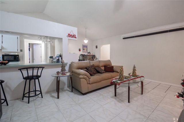 6102 N FORK COURT, Lakeland, FL 33809