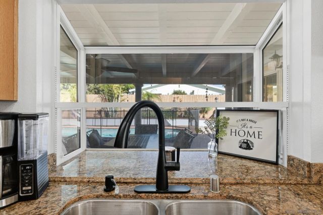 9349 Nalini Ct, Santee, CA 92071