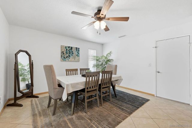 9349 Nalini Ct, Santee, CA 92071