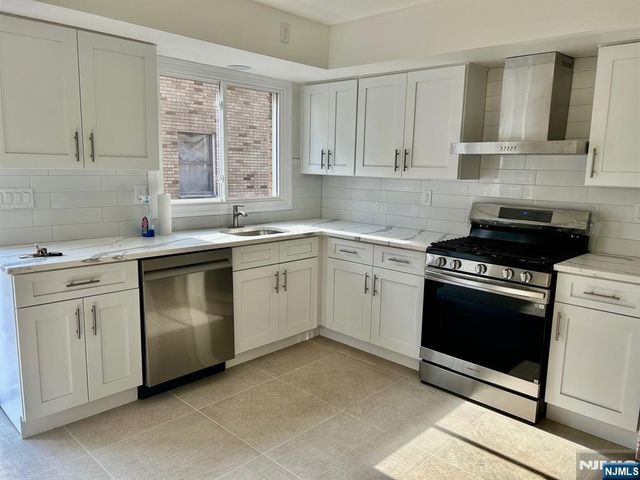 407 Terrace 1, Hasbrouck Heights, NJ 07604