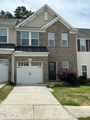 435 Panorama View Loop, Cary, NC 27519