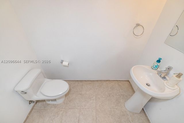 60 SW 13 STREET 1404, Miami, FL 33130