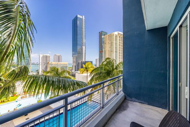 60 SW 13 STREET 1404, Miami, FL 33130
