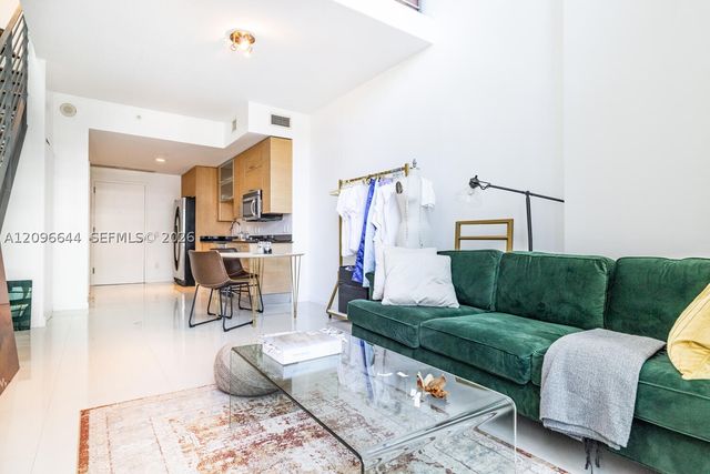 60 SW 13 STREET 1404, Miami, FL 33130