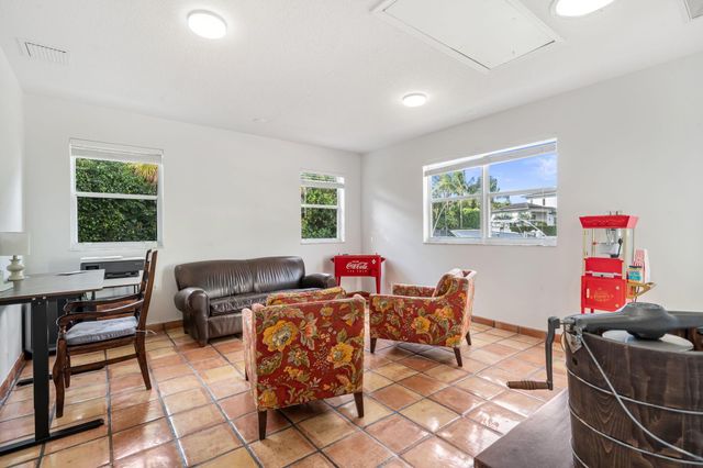 49 River Drive, Ocean Ridge, FL 33435