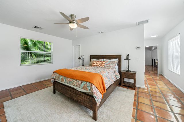 49 River Drive, Ocean Ridge, FL 33435