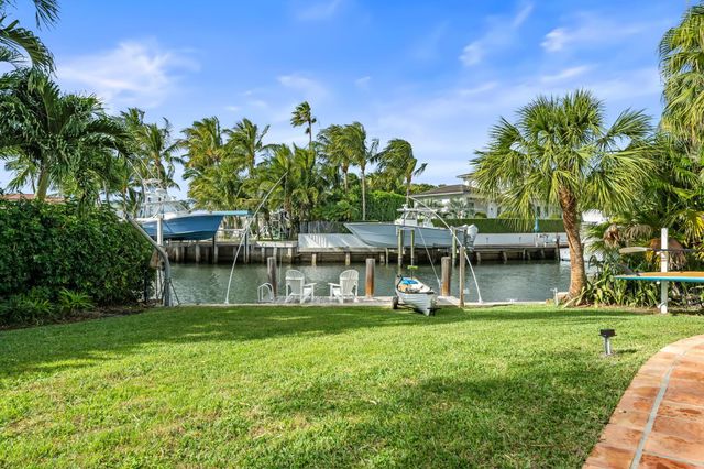 49 River Drive, Ocean Ridge, FL 33435