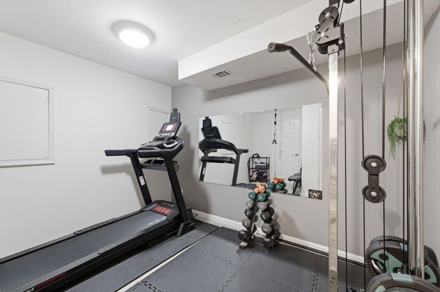 5624 ROCKLEDGE CT, Frederick, MD 21703