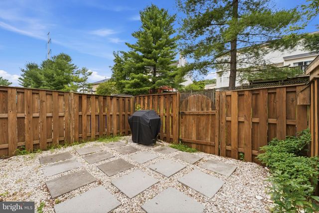 5624 ROCKLEDGE CT, Frederick, MD 21703