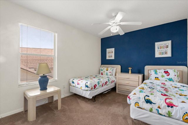 526 WINDSOR PLACE, Davenport, FL 33896