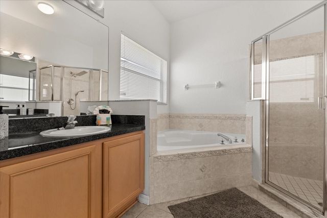 526 WINDSOR PLACE, Davenport, FL 33896