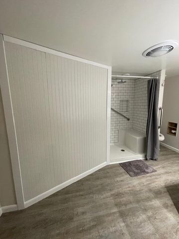 5776 Leisure S Drive SE, Grand Rapids, MI 49548