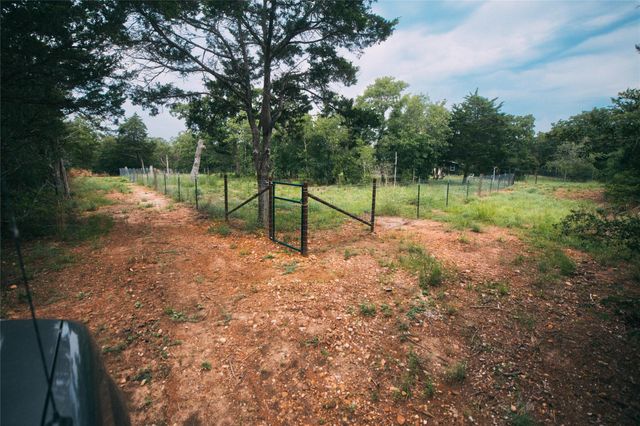 00 St Delight RD, Paige, TX 78659