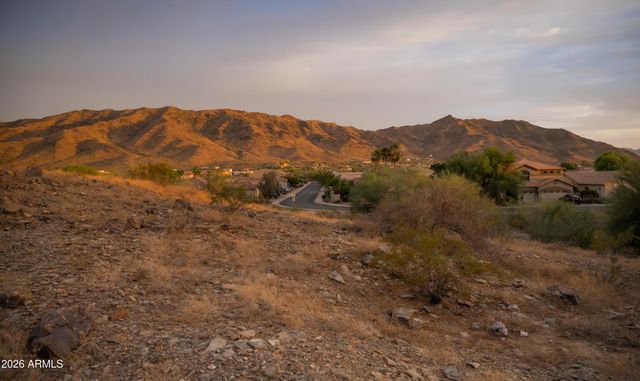 2605 W Piedmont Road 30, Phoenix, AZ 85041