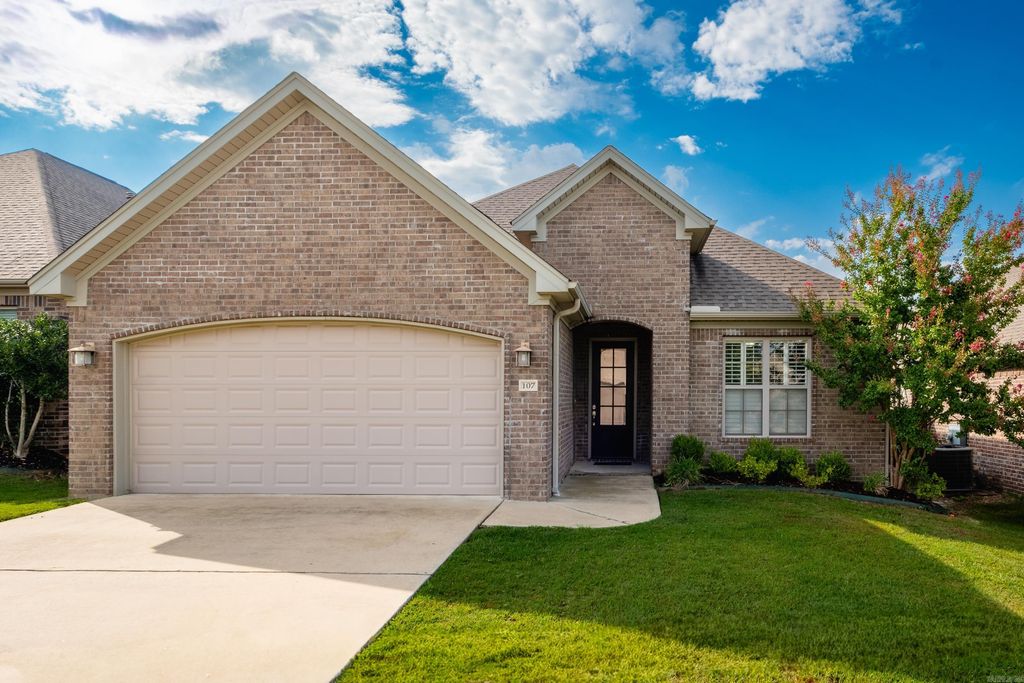 107 Mariner Lane, Maumelle, AR 72113