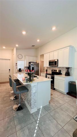 4260 PEBBLES THROW DRIVE, Kissimmee, FL 34746