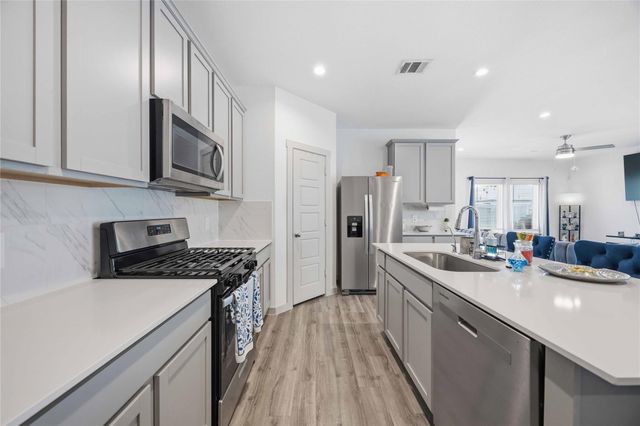 7835 Sleek Flock Lane, Rosharon, TX 77583