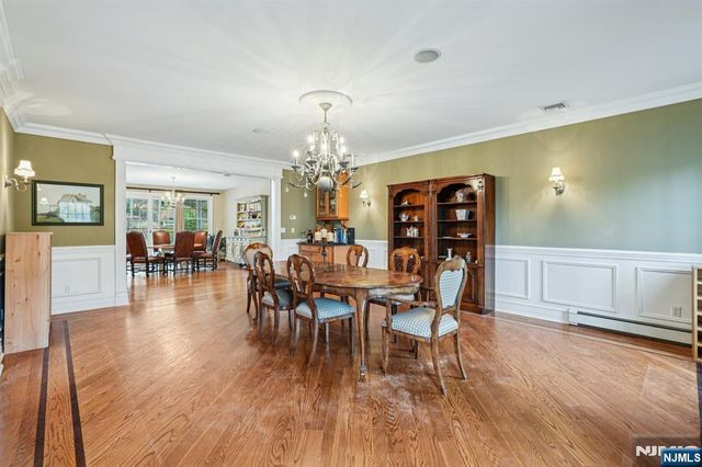 740 Van Houten Avenue, Franklin Lakes, NJ 07417