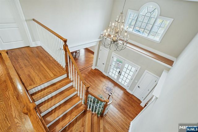 740 Van Houten Avenue, Franklin Lakes, NJ 07417