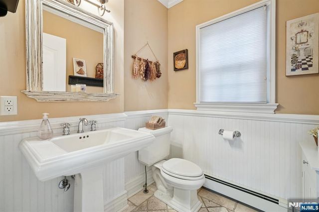 740 Van Houten Avenue, Franklin Lakes, NJ 07417