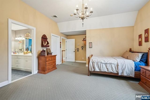 740 Van Houten Avenue, Franklin Lakes, NJ 07417