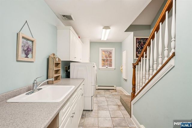 740 Van Houten Avenue, Franklin Lakes, NJ 07417